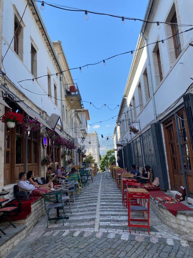 Ballo Apartments Gjirokaster Ngoại thất bức ảnh