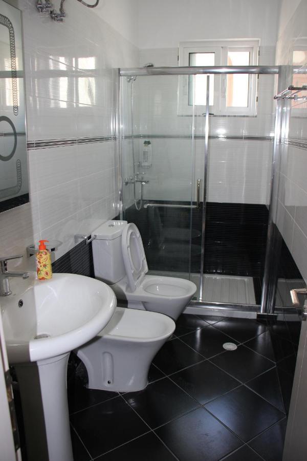 Ballo Apartments Gjirokaster Ngoại thất bức ảnh