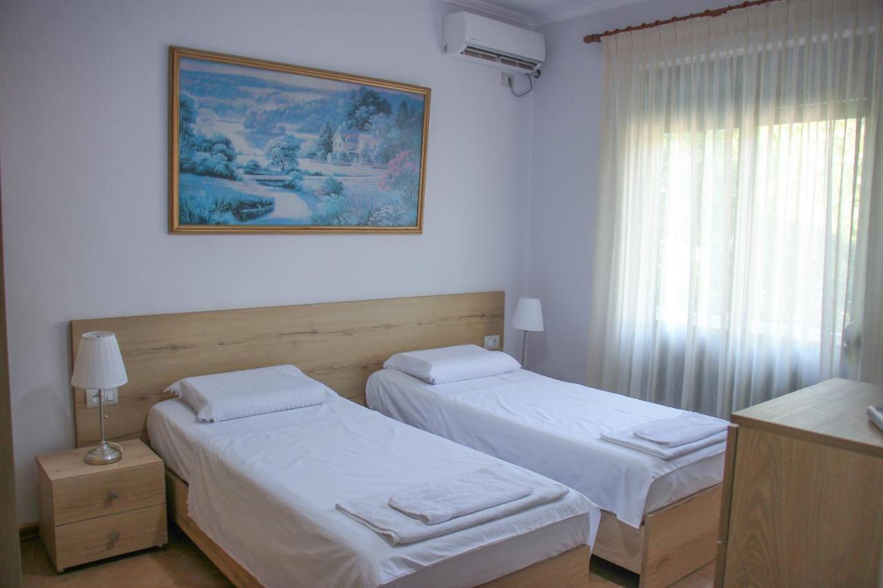 Ballo Apartments Gjirokaster Ngoại thất bức ảnh
