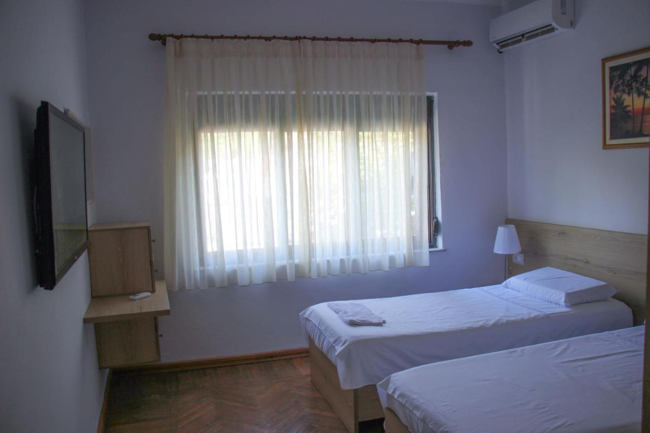 Ballo Apartments Gjirokaster Ngoại thất bức ảnh