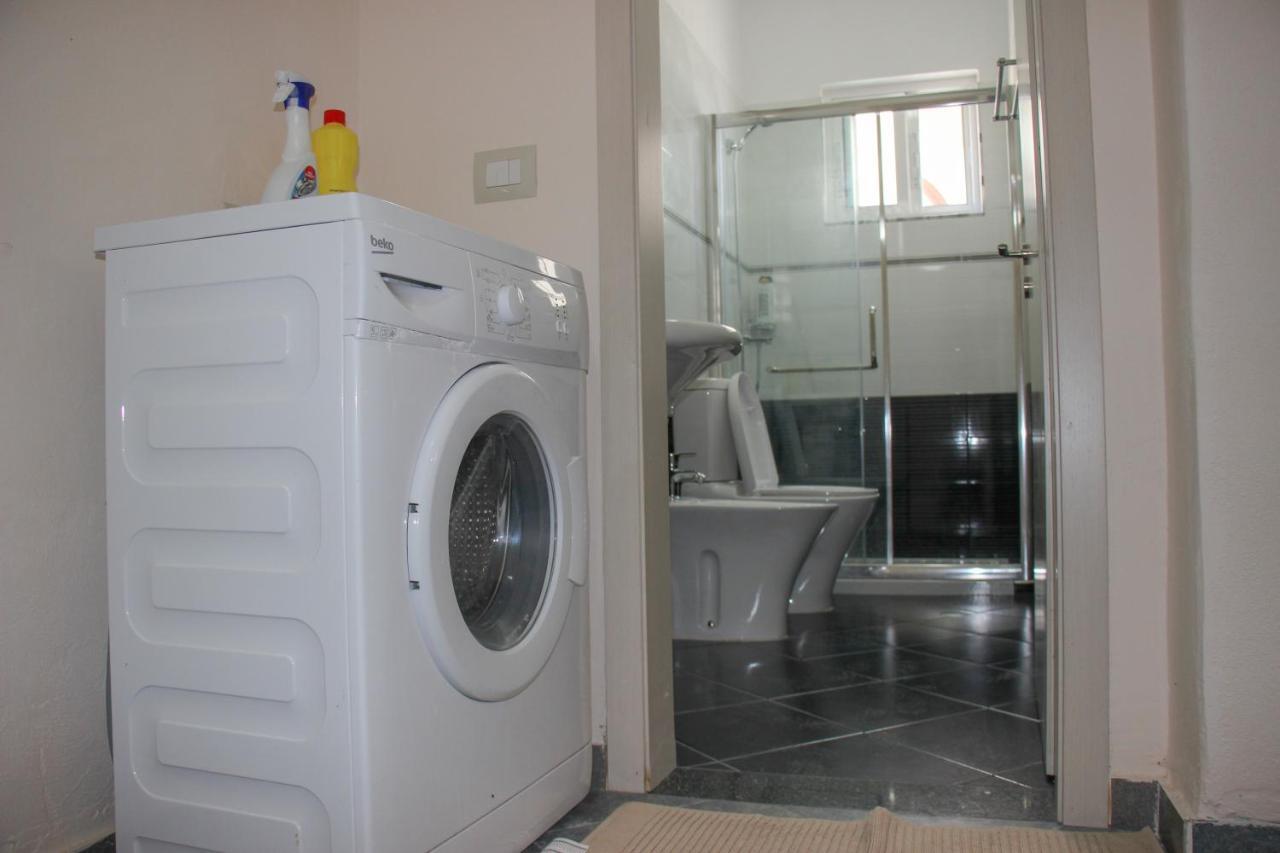 Ballo Apartments Gjirokaster Ngoại thất bức ảnh